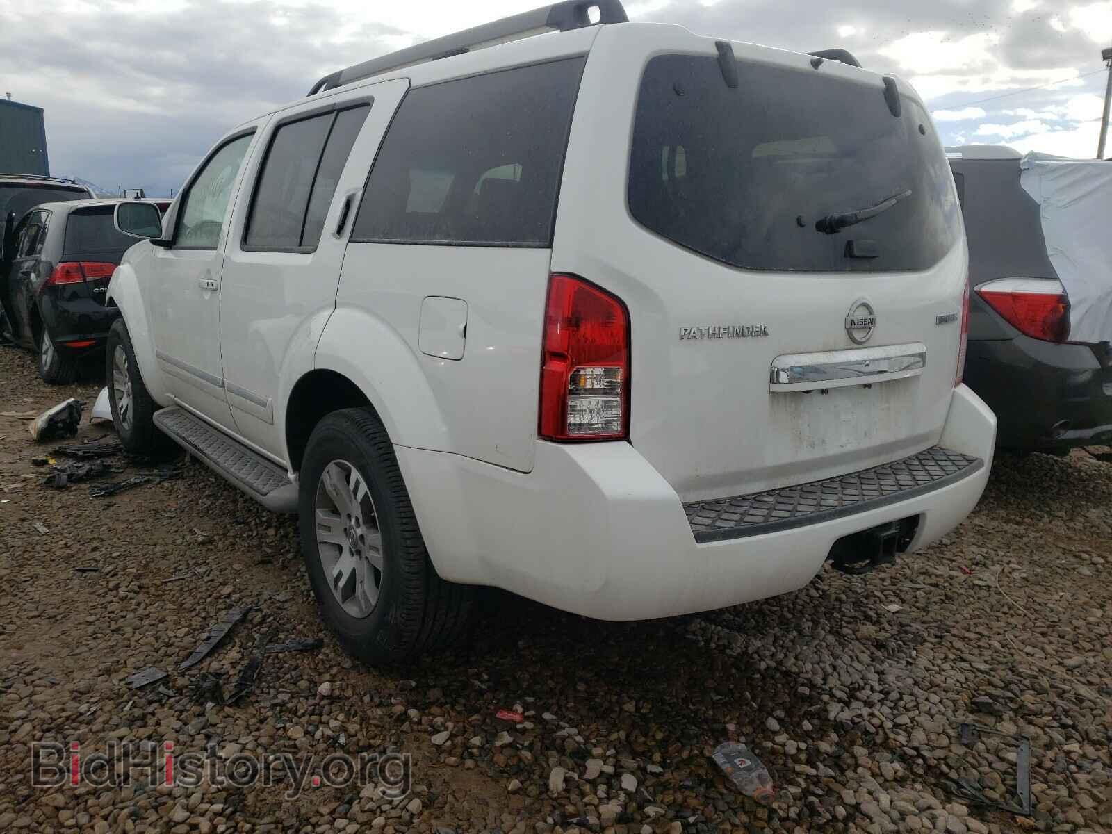 2011 NISSAN PATHFINDER - VIN: 5N1AR1NB7BC601106 - Фото 3