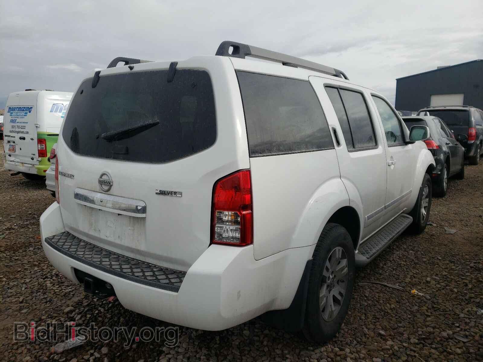 2011 NISSAN PATHFINDER - VIN: 5N1AR1NB7BC601106 - Фото 4