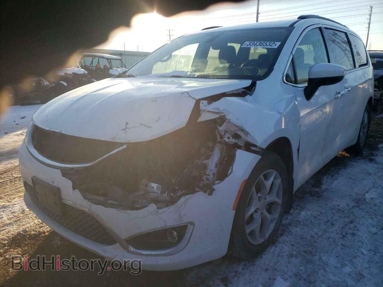 2017 CHRYSLER PACIFICA - VIN: 2C4RC1BG4HR780004 - Photo 2