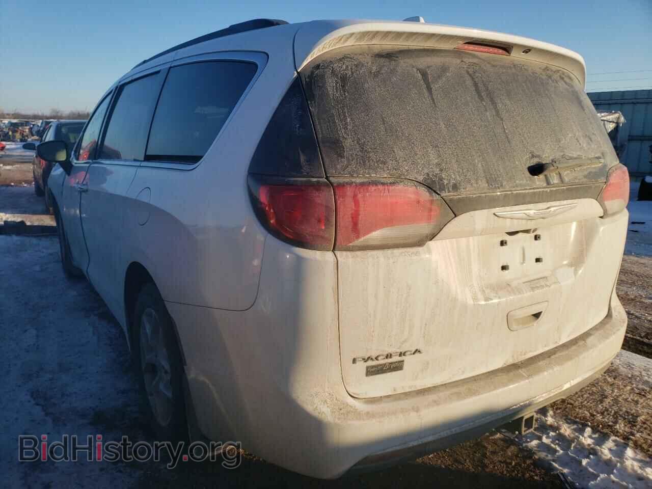 2017 CHRYSLER PACIFICA - VIN: 2C4RC1BG4HR780004 - Photo 3