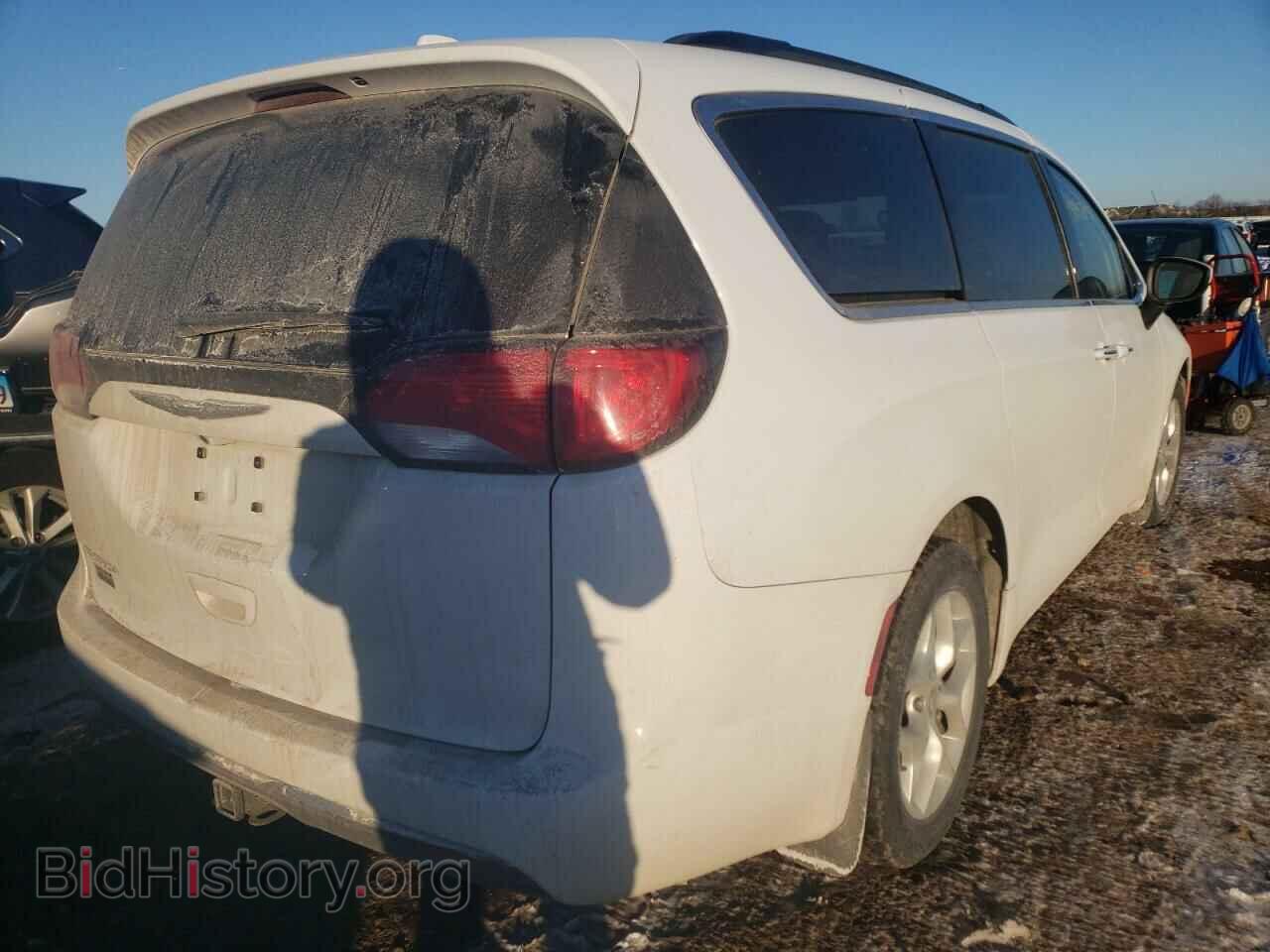 2017 CHRYSLER PACIFICA - VIN: 2C4RC1BG4HR780004 - Photo 4