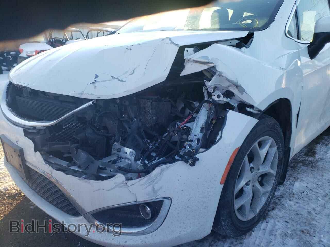 2017 CHRYSLER PACIFICA - VIN: 2C4RC1BG4HR780004 - Photo 9