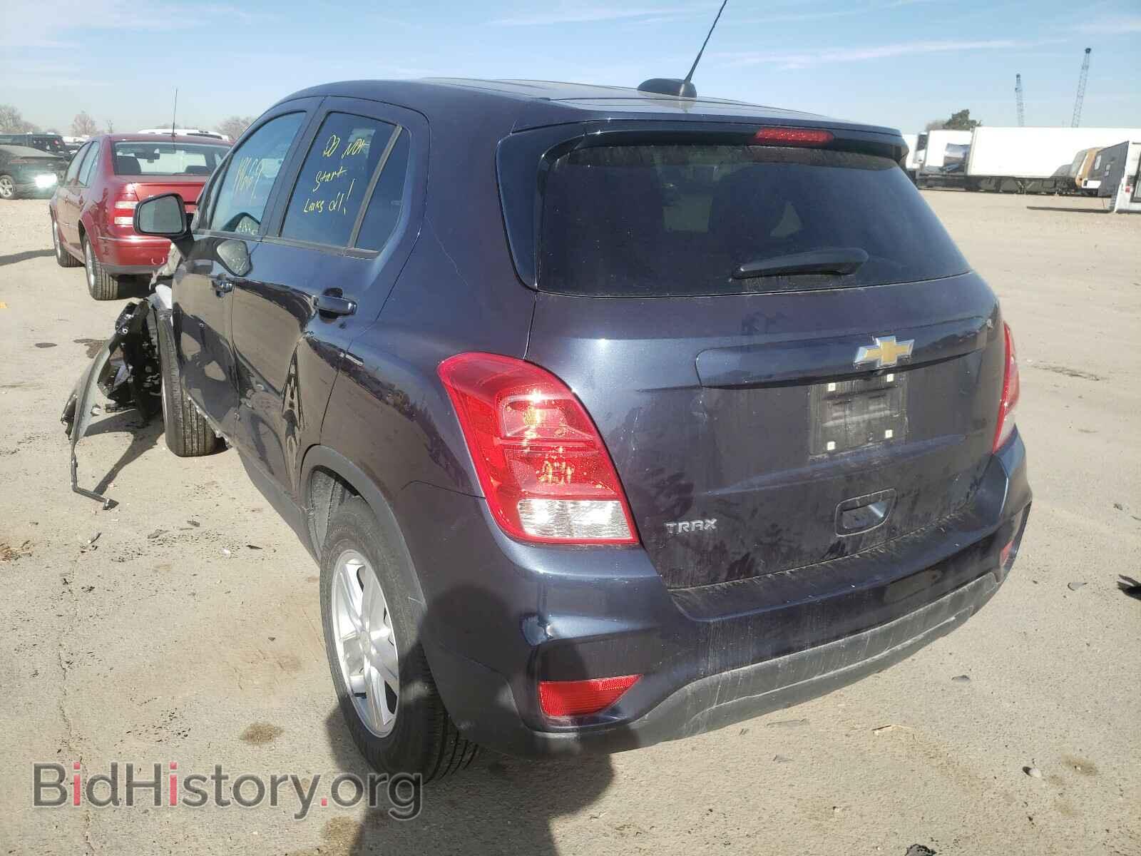 2019 CHEVROLET TRAX - VIN: 3GNCJKSB4KL233543 - Фото 3