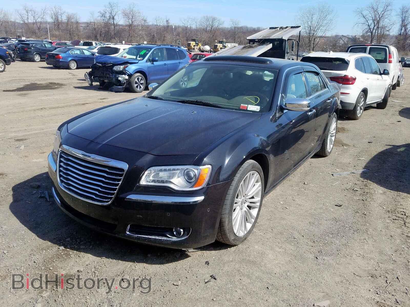 2011 CHRYSLER 300 - VIN: 2C3CA6CT5BH500547 - Фото 2