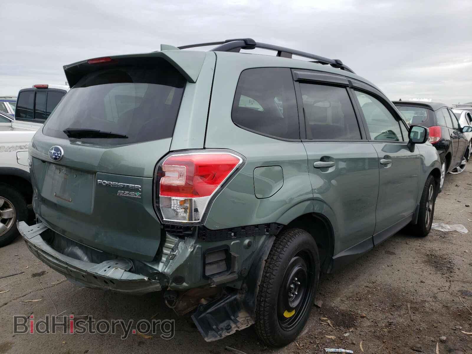 2017 SUBARU FORESTER - VIN: JF2SJAEC0HH509261 - Photo 4