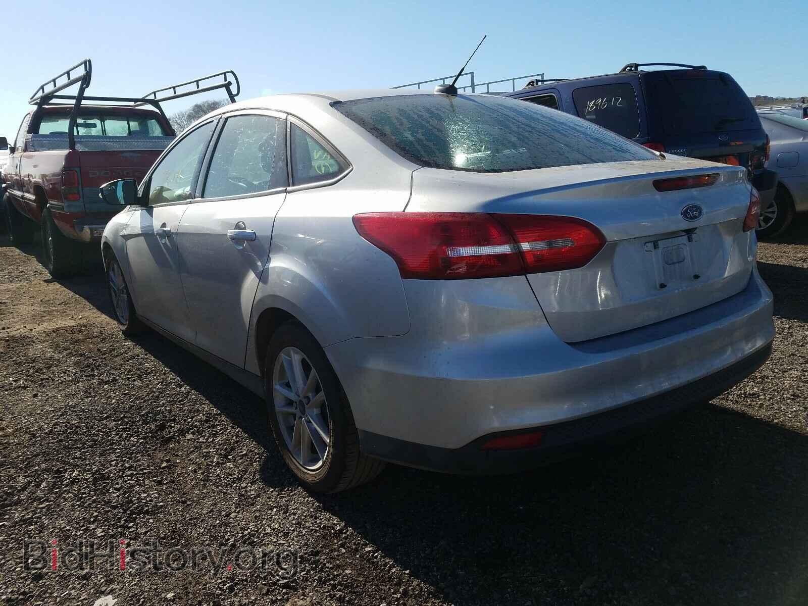 2016 FORD FOCUS - VIN: 1FADP3F29GL268793 - Фото 3
