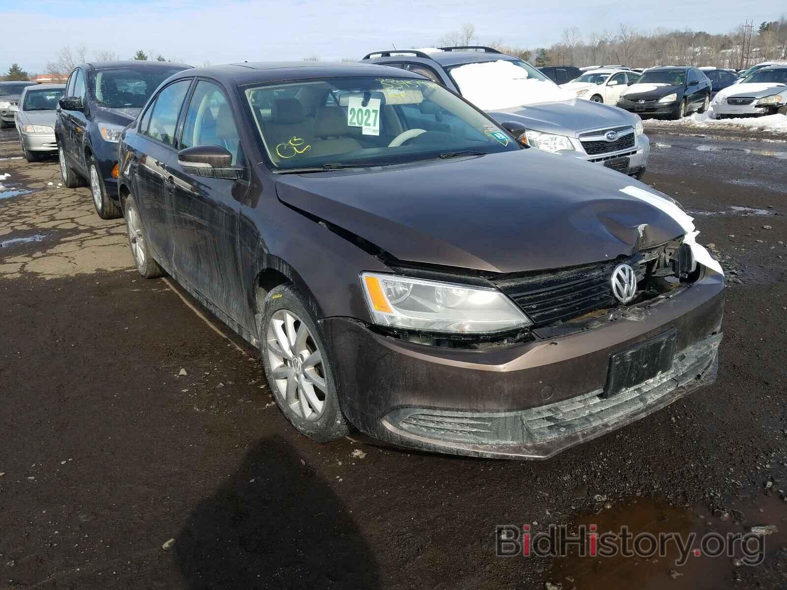 Фотография 3VWDZ7AJ3BM364420 - VOLKSWAGEN JETTA 2011