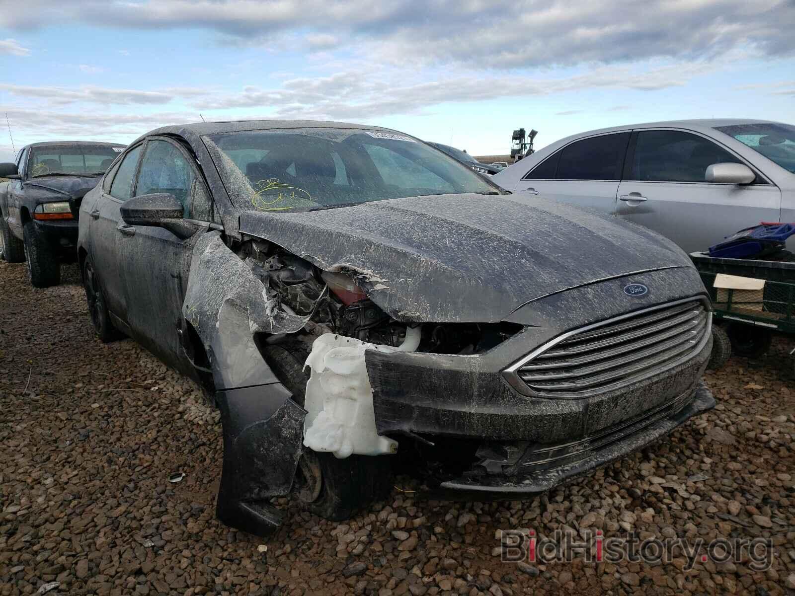 Photo 3FA6P0LU3JR249159 - FORD FUSION 2018