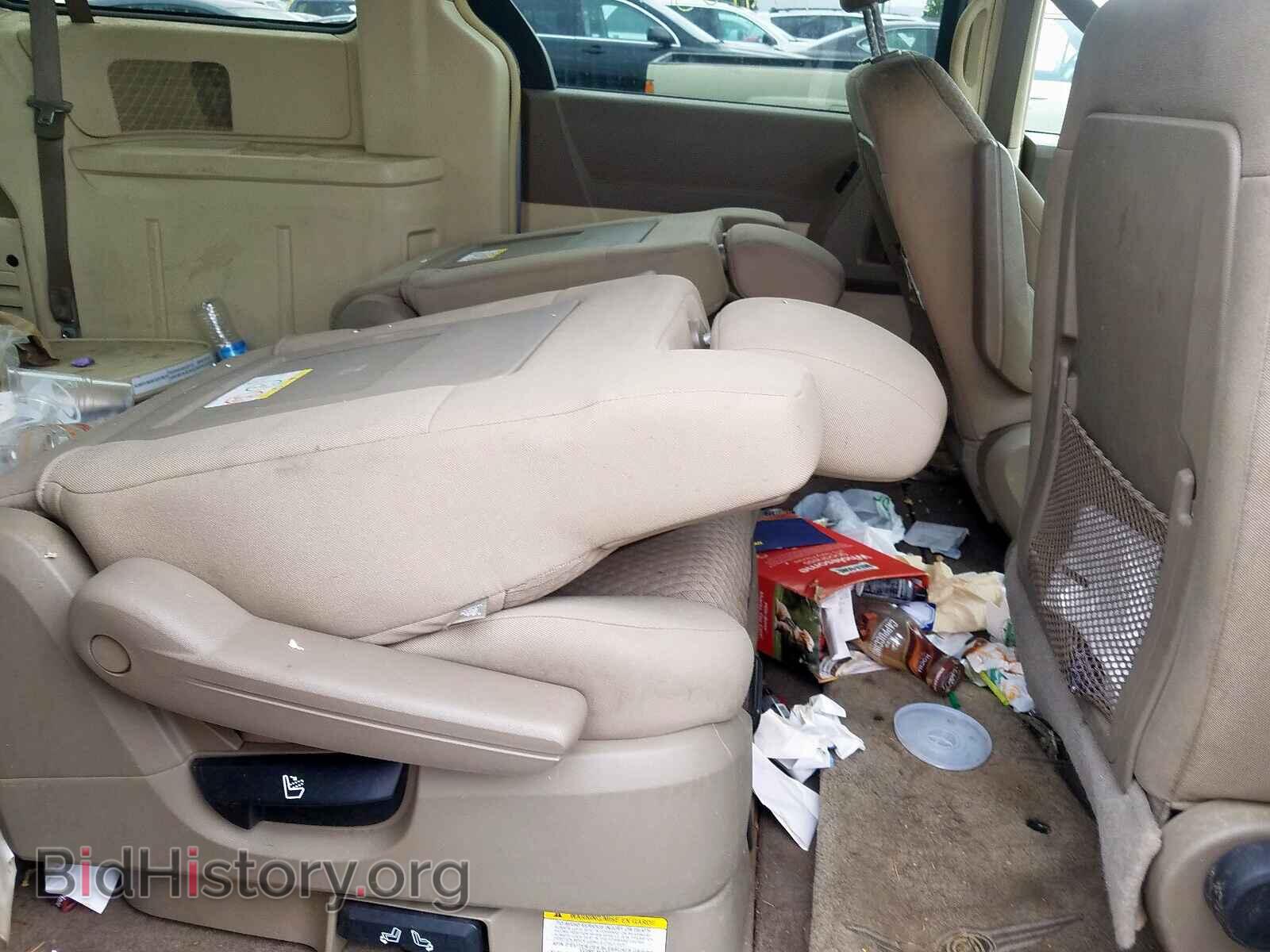 2009 CHRYSLER MINIVAN - VIN: 2A8HR44EX9R539517 - Фото 6