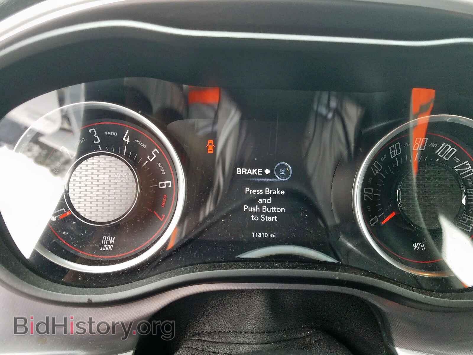 2019 DODGE CHALLENGER - VIN: 2C3CDZAGXKH752387 - Photo 8