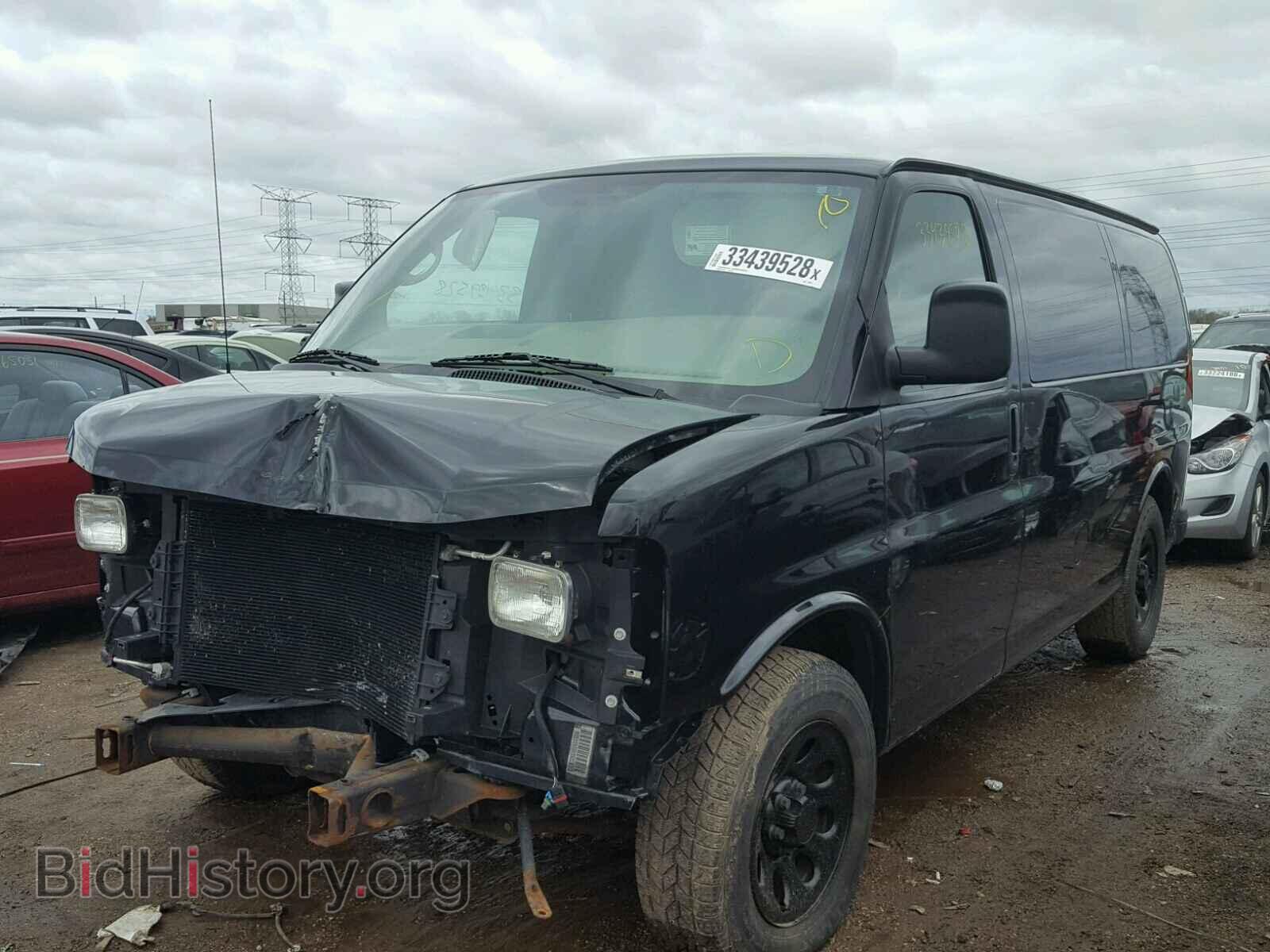2011 CHEVROLET EXPRESS - VIN: 1GCSGAFX5B1178563 - Фото 2