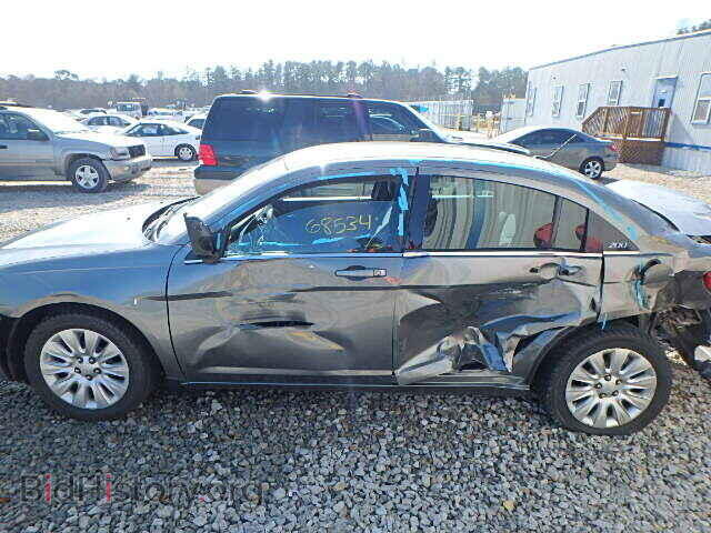 2012 CHRYSLER 200 - VIN: 1C3CCBAB1CN268485 - Фото 9