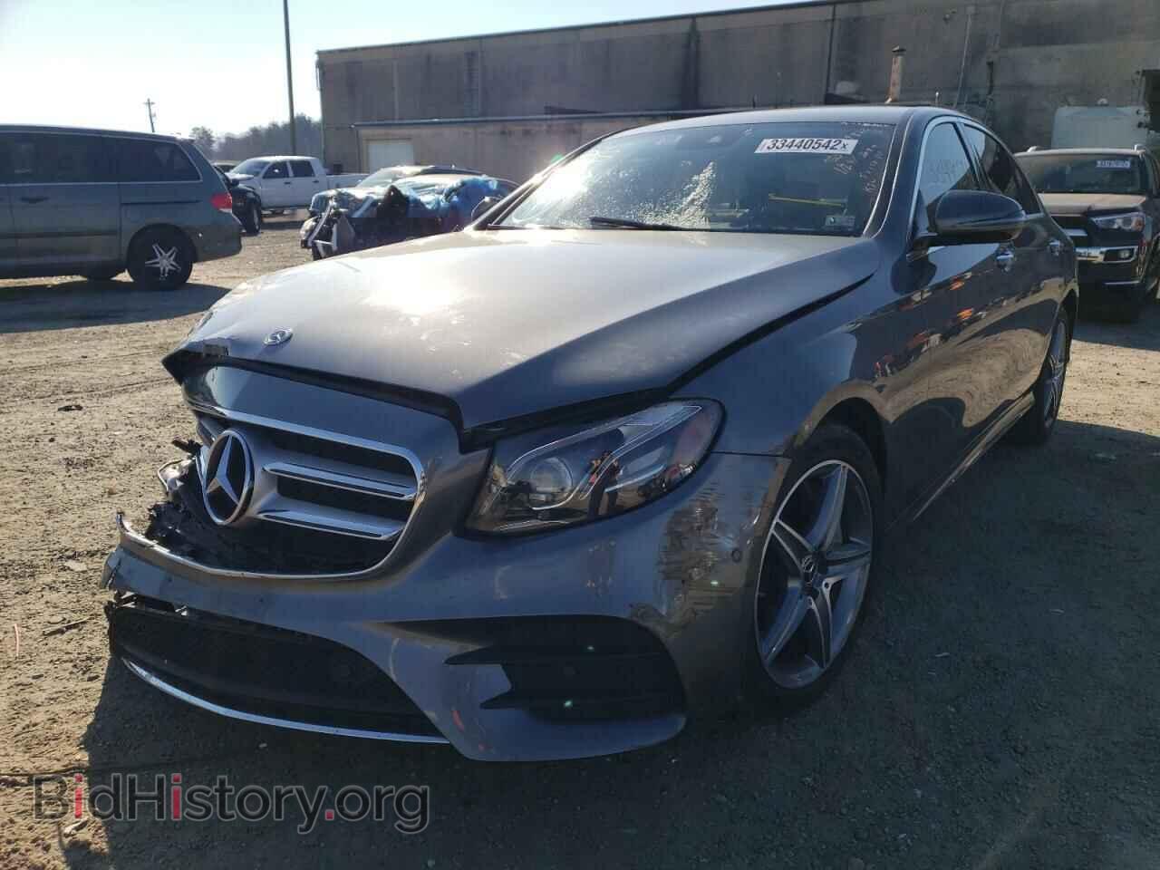 2017 MERCEDES-BENZ E-CLASS - VIN: WDDZF4KB4HA257542 - Фото 2