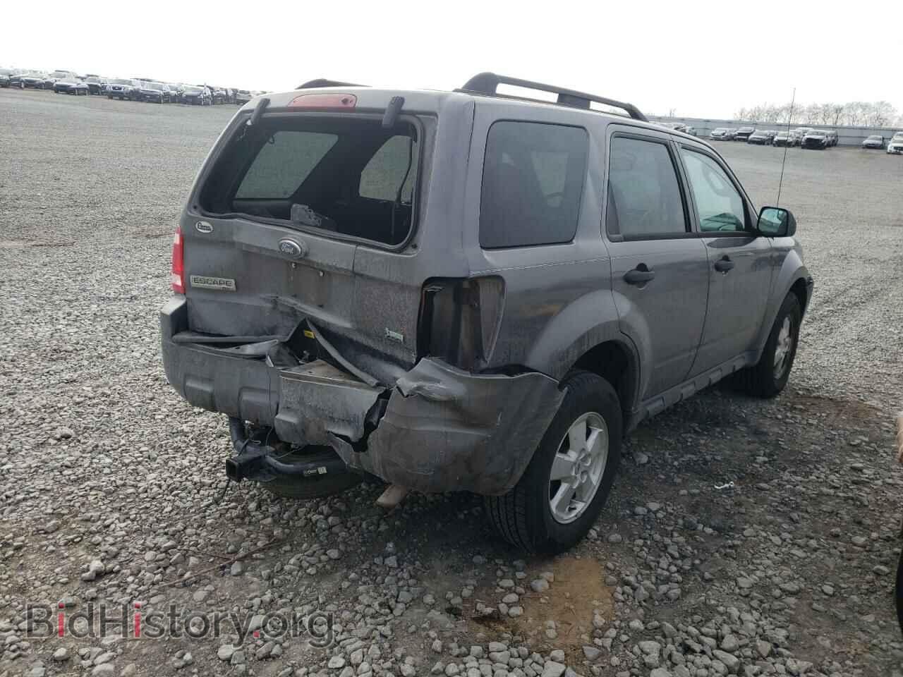 2011 FORD ESCAPE - VIN: 1FMCU0DG2BKA08922 - Фото 4