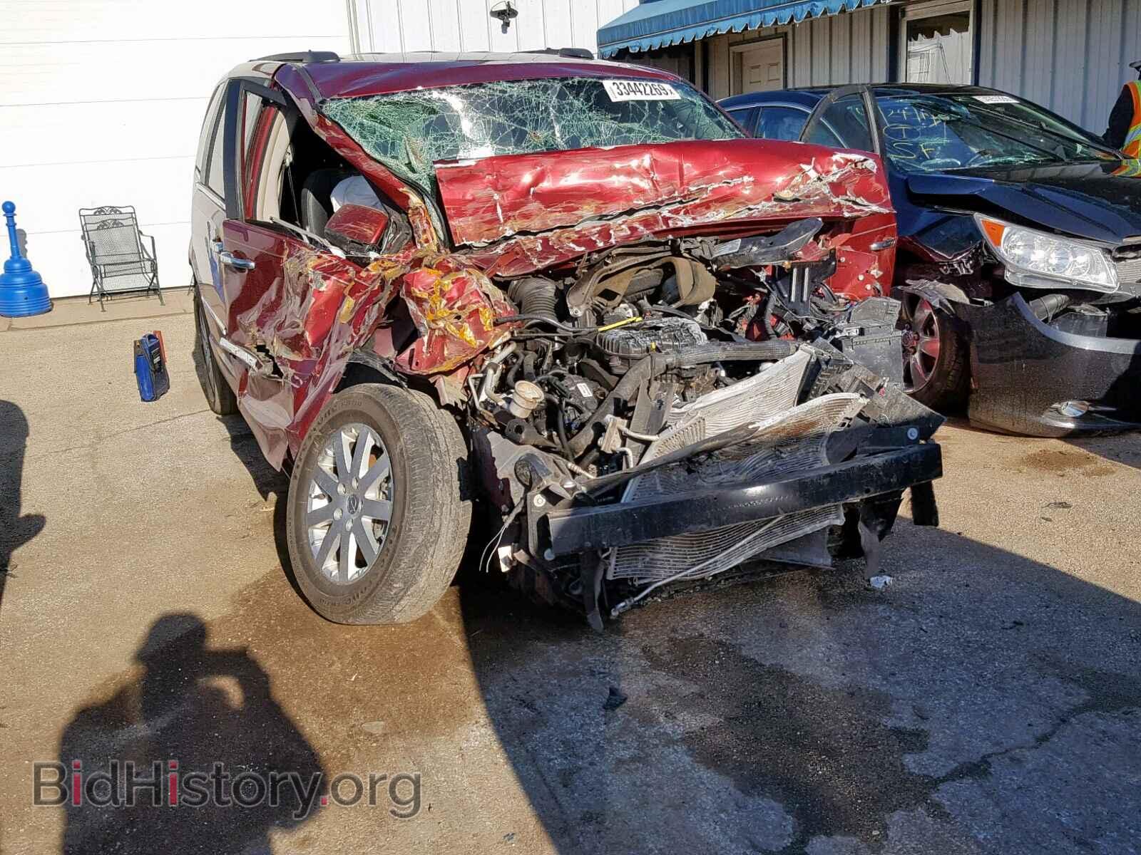 Photo 2C4RC1BG1FR708304 - CHRYSLER TOWN & COU 2015