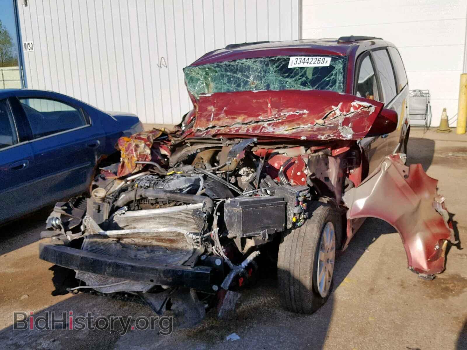 2015 CHRYSLER TOWN & COU - VIN: 2C4RC1BG1FR708304 - Фото 2