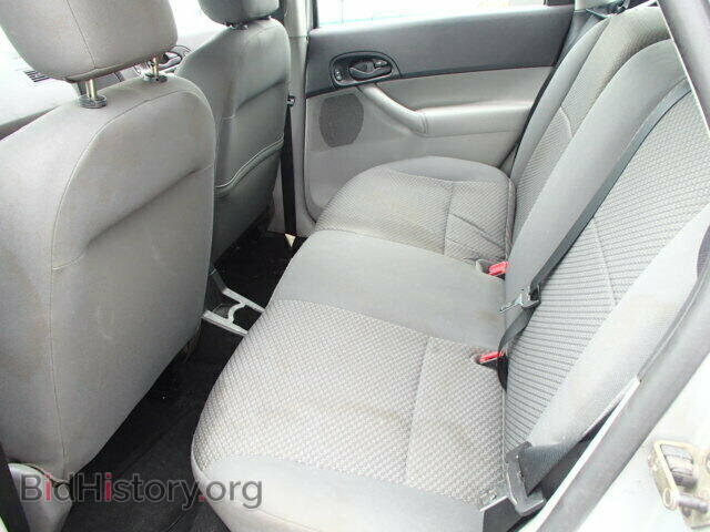 2005 FORD FOCUS - VIN: 3FAFP37N05R139471 - Фото 6