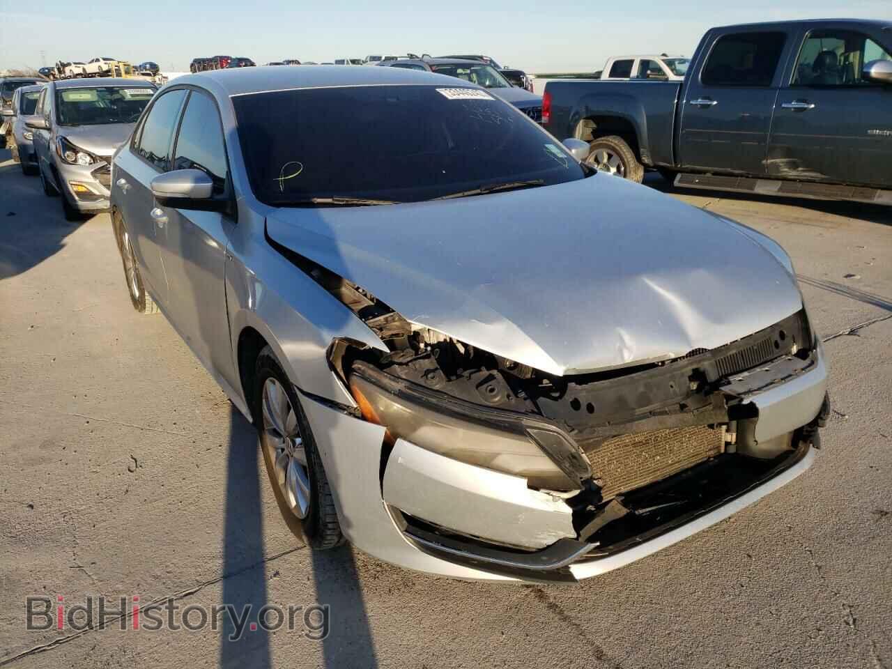 Photo 1VWAT7A30FC043366 - VOLKSWAGEN PASSAT 2015