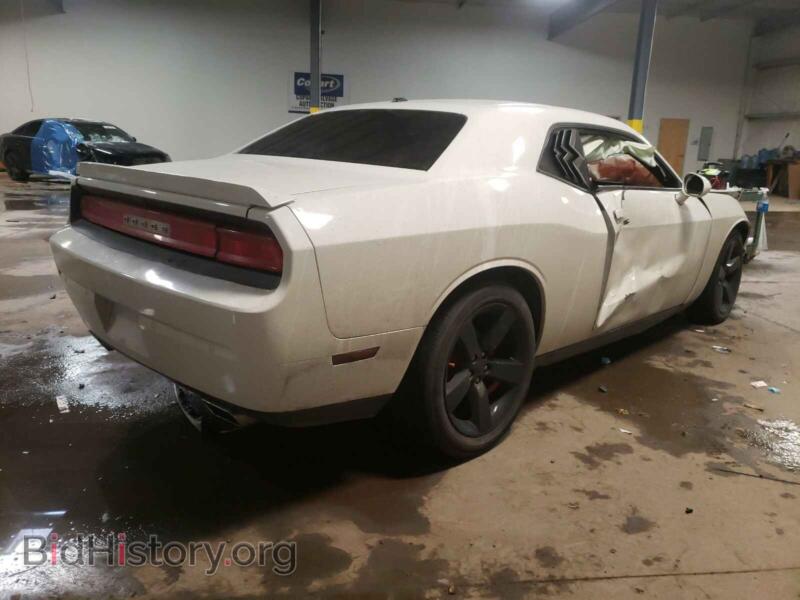 2013 Dodge CHALLENGER (VIN 2C3CDYAG5DH691334) — photo 4 of 10