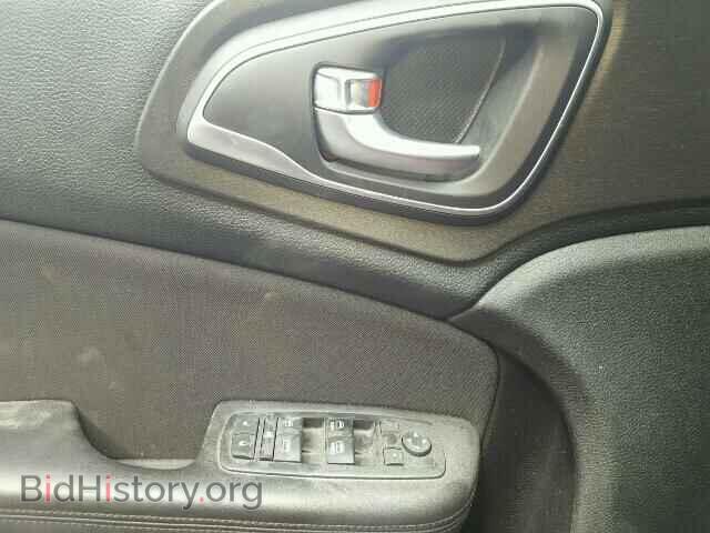 2015 CHRYSLER 200 - VIN: 1C3CCCABXFN547315 - Фото 9