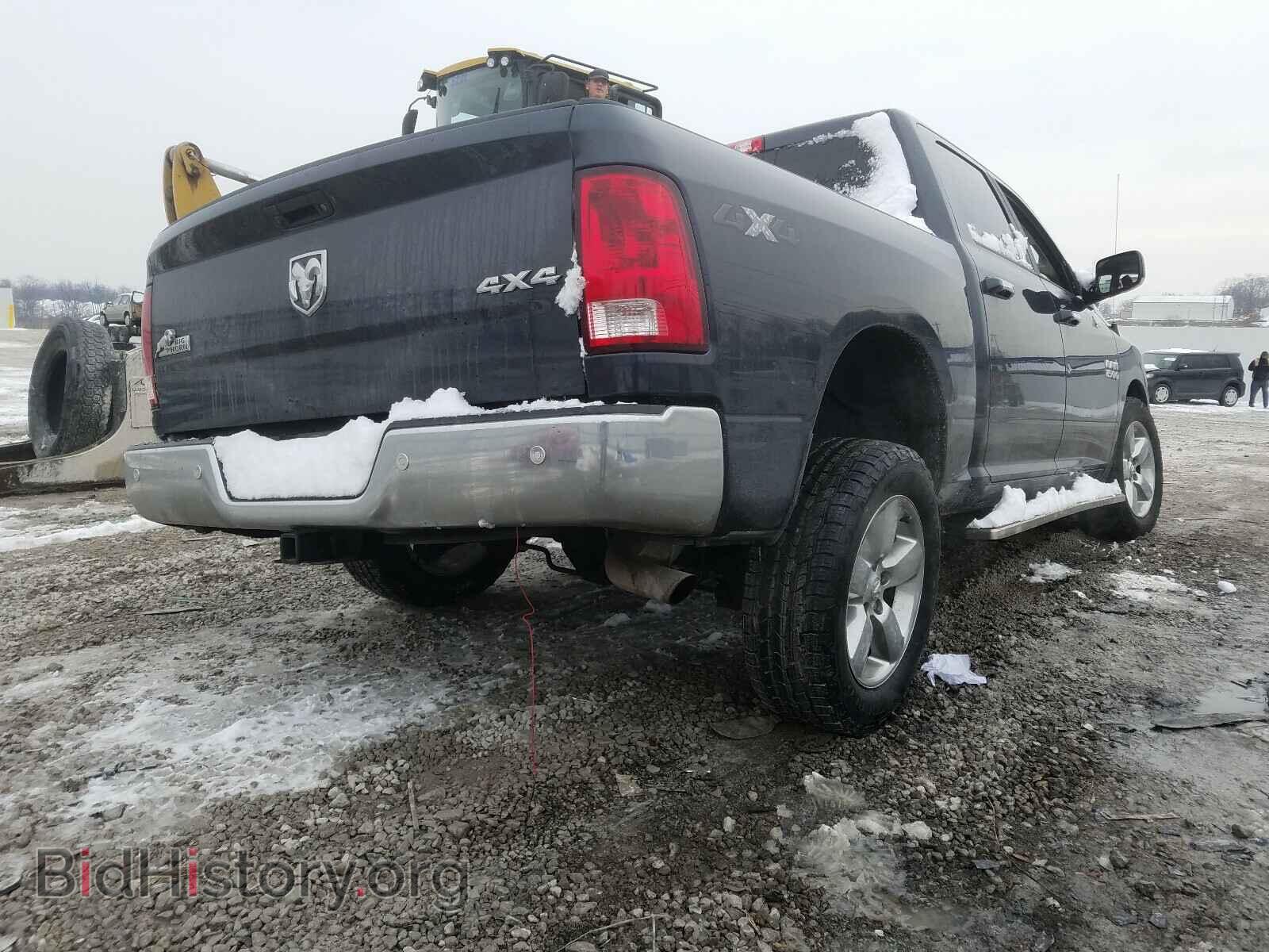 2017 RAM 1500 - VIN: 1C6RR7LG8HS572861 - Photo 4