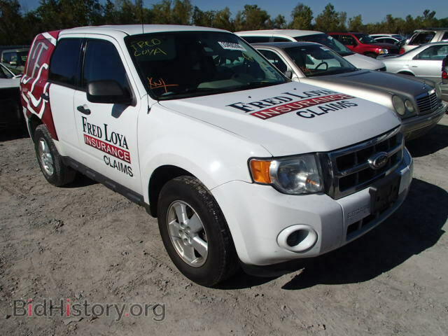 Фотография 1FMCU0C73BKA09319 - FORD ESCAPE 2011