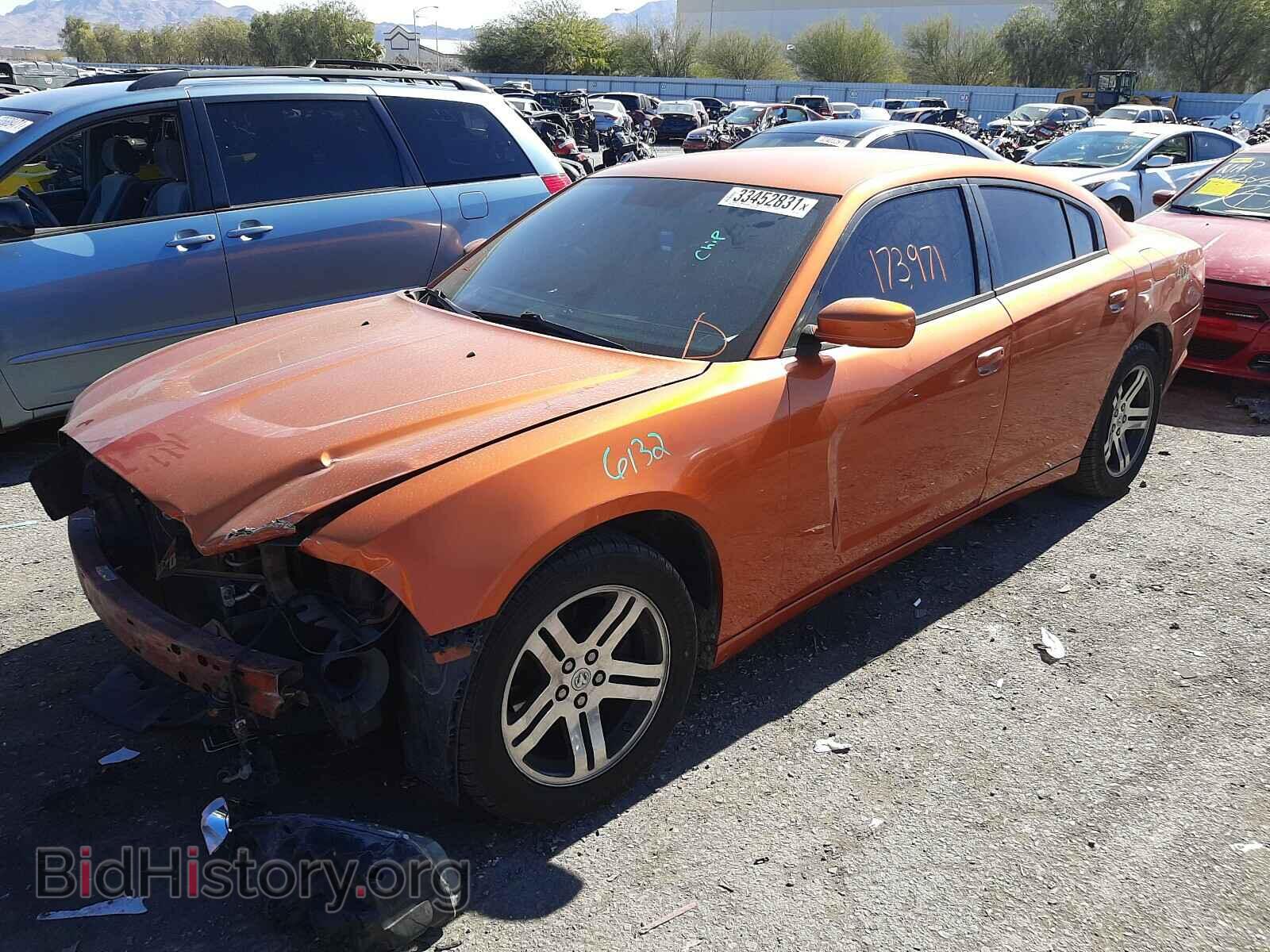 2011 DODGE CHARGER - VIN: 2B3CL3CG2BH506573 - Фото 2