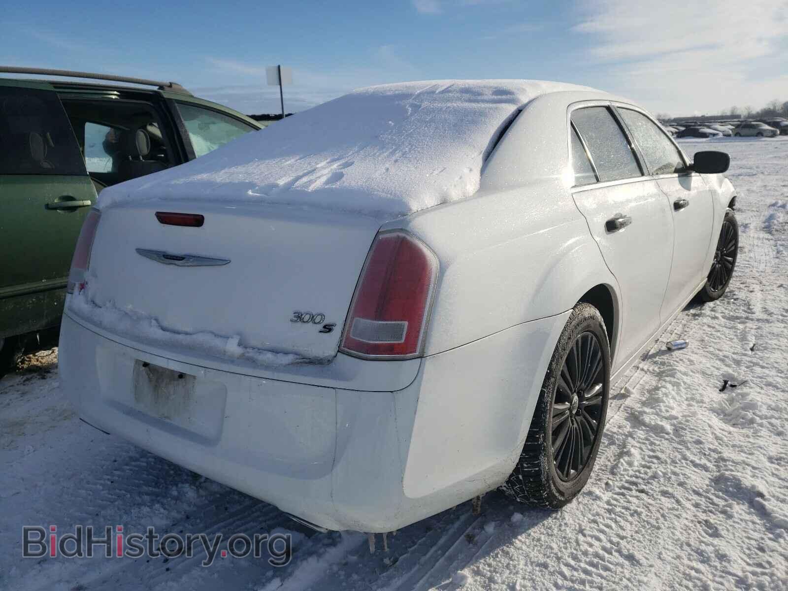 2014 CHRYSLER 300 - VIN: 2C3CCAGG8EH181515 - Фото 4