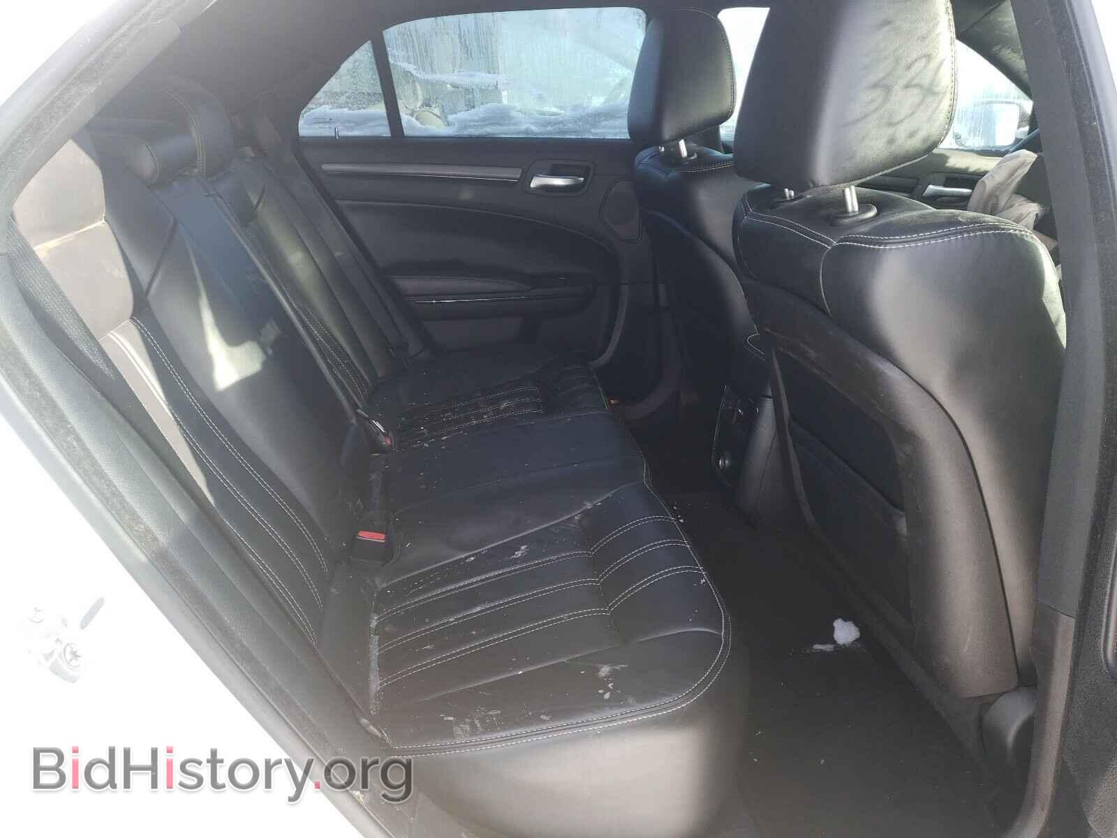 2014 CHRYSLER 300 - VIN: 2C3CCAGG8EH181515 - Фото 6