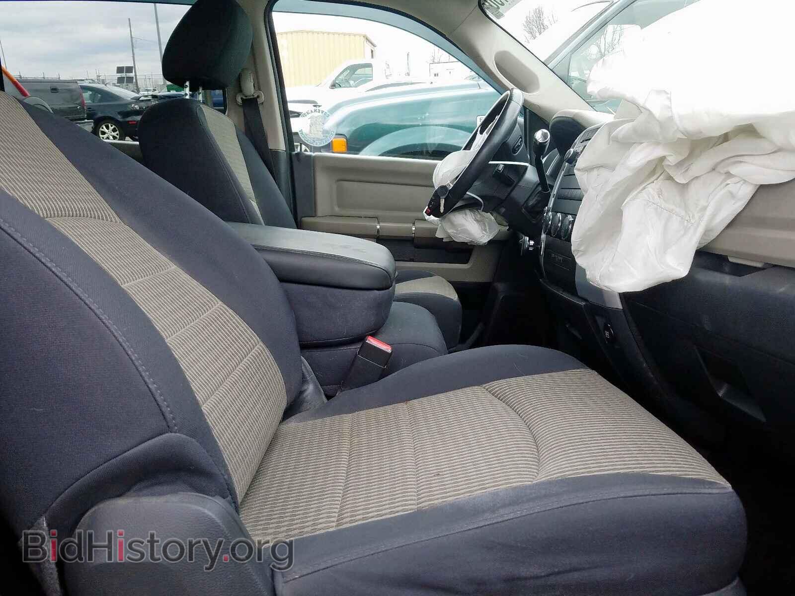 2011 DODGE RAM 1500 - VIN: 1D7RV1CT9BS607872 - Фото 5