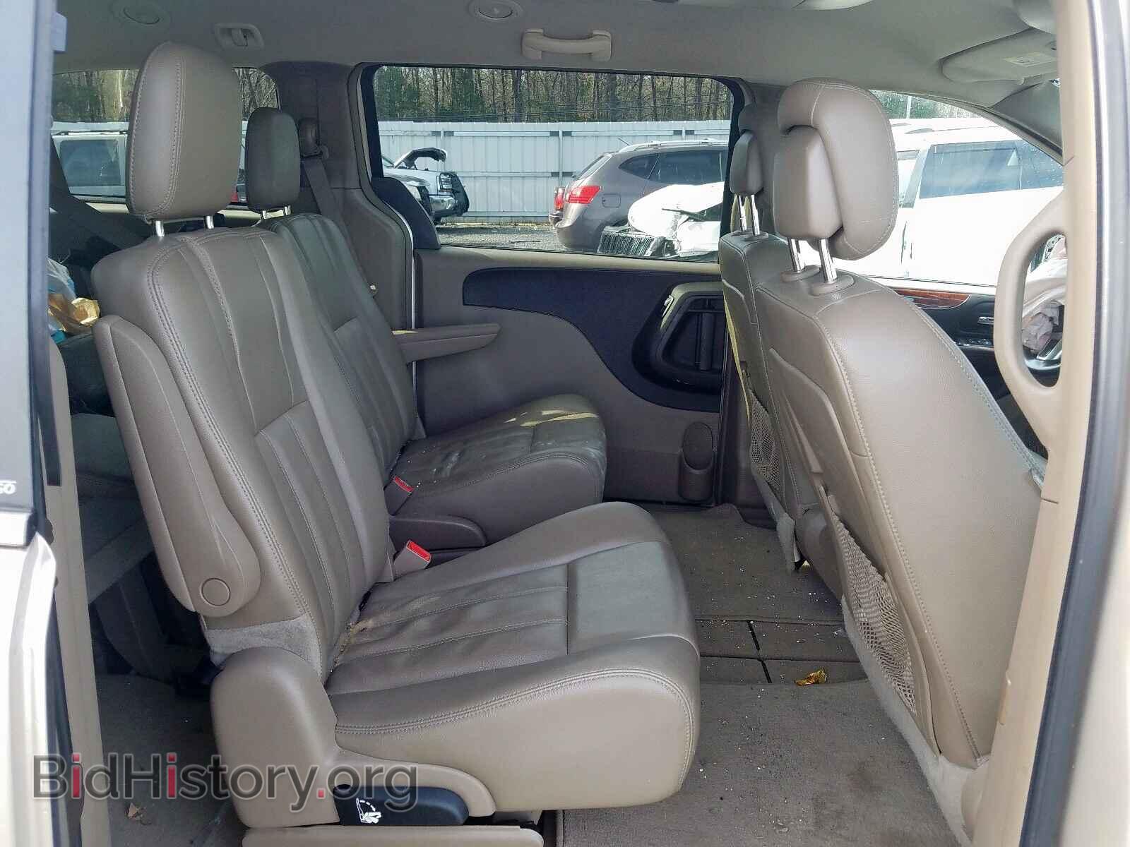 2013 CHRYSLER TOWN & COU - VIN: 2C4RC1BG8DR613851 - Фото 6