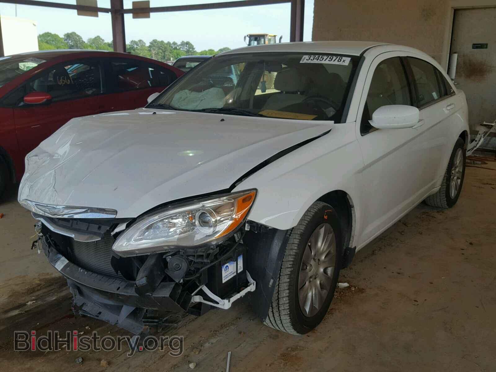 2013 CHRYSLER 200 - VIN: 1C3CCBABXDN561660 - Photo 2