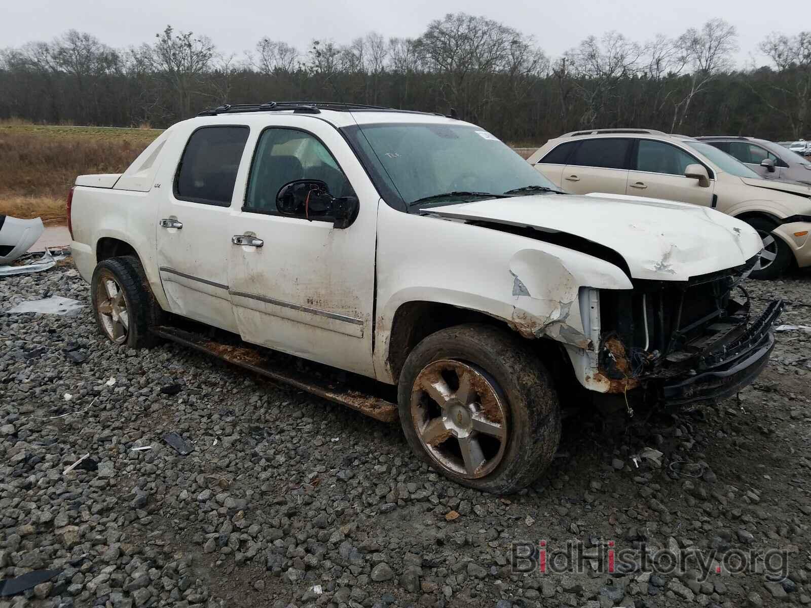 Photo 3GNTKGE77CG117619 - CHEVROLET AVALANCHE 2012