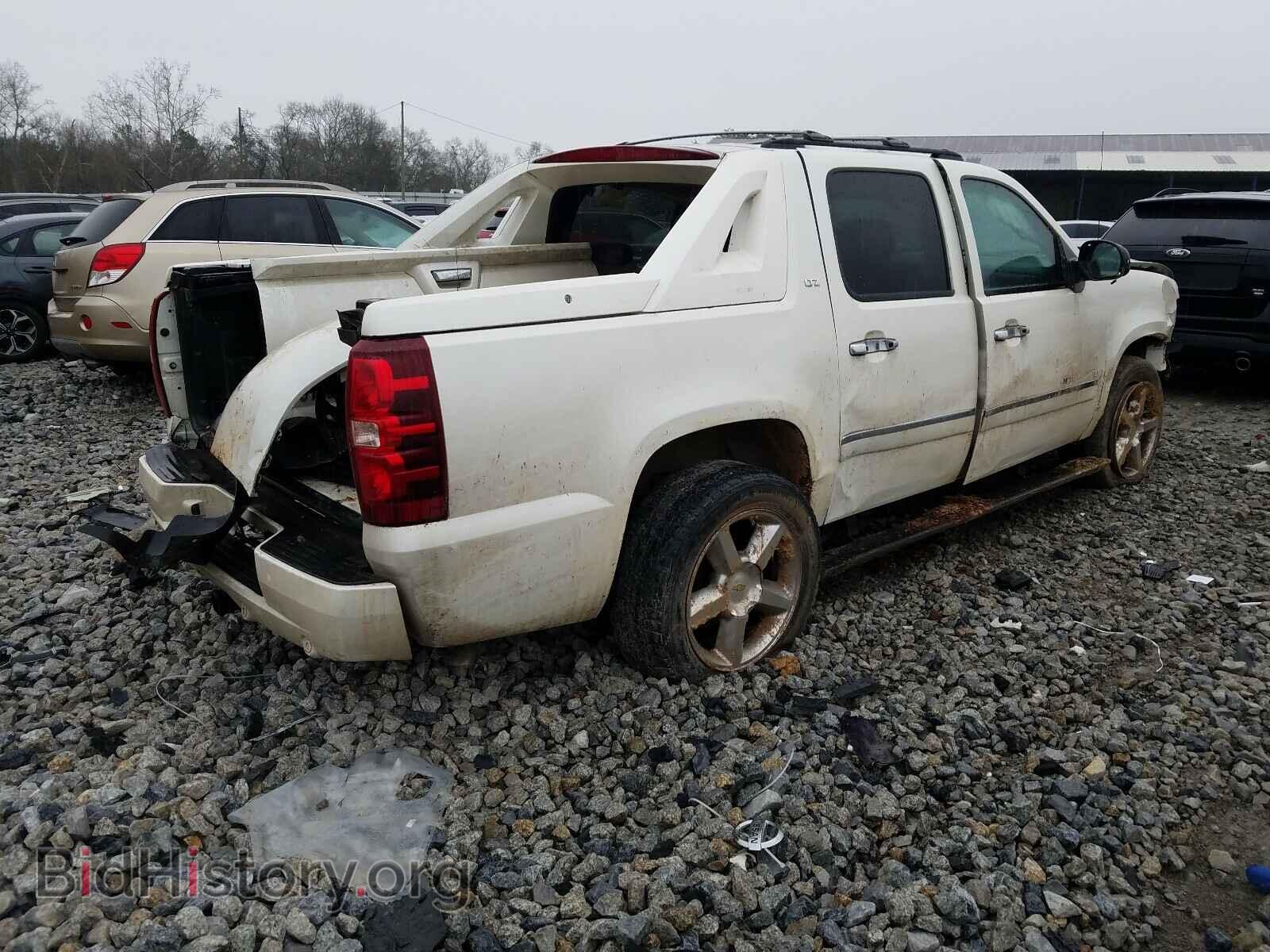 2012 CHEVROLET AVALANCHE - VIN: 3GNTKGE77CG117619 - Фото 4