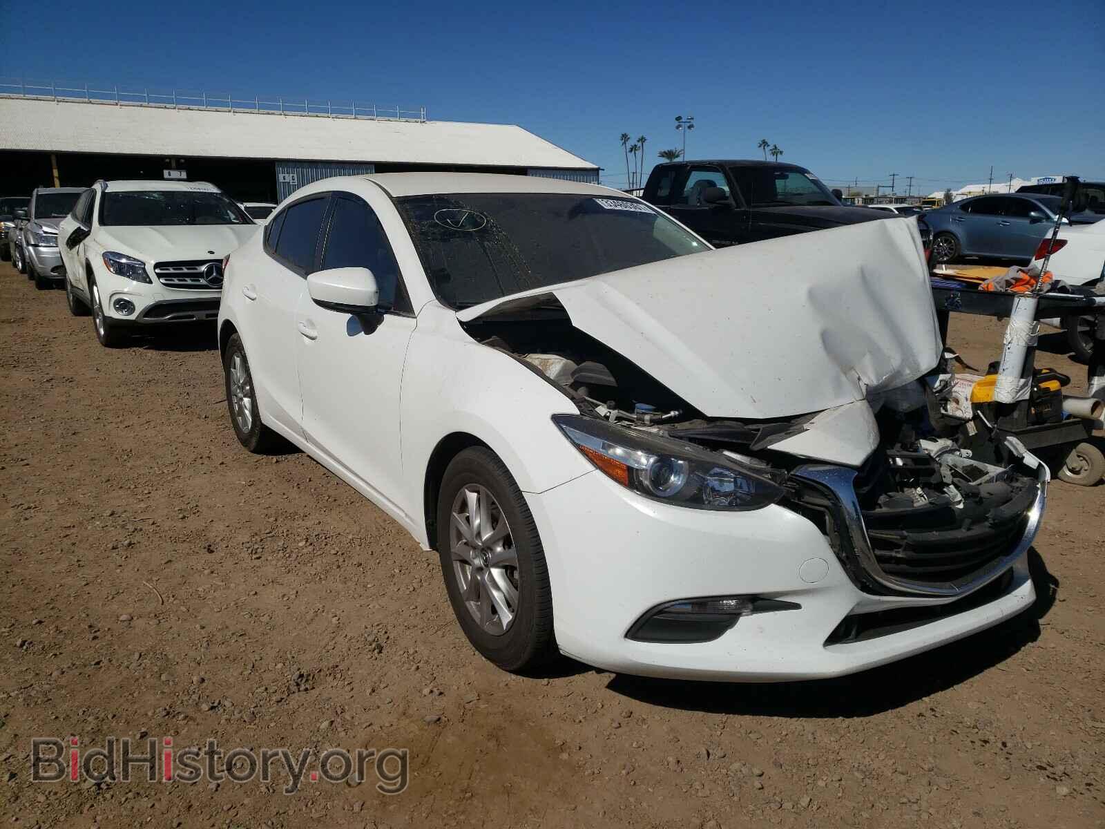 Photo JM1BN1U70H1151904 - MAZDA 3 2017