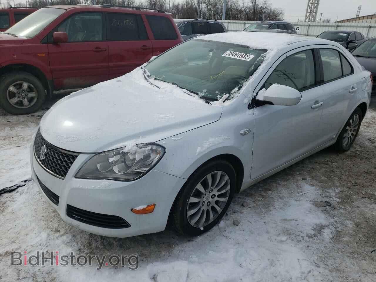 2013 SUZUKI KIZASHI - VIN: JS2RF9A32D6100208 - Фото 2