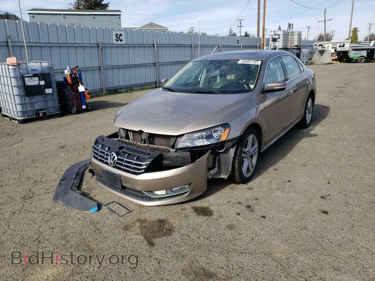 2015 VOLKSWAGEN PASSAT - VIN: 1VWCV7A31FC092191 - Фото 2