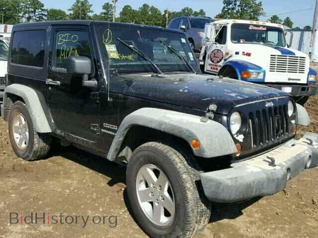 Photo 1J4AA2D17BL507702 - JEEP WRANGLER 2011