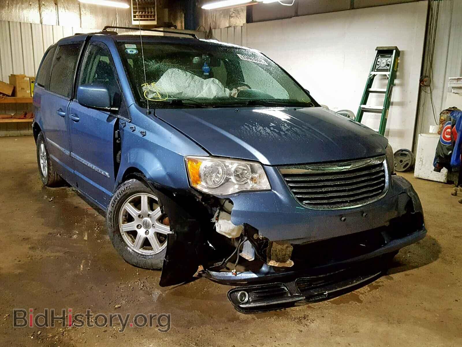 Photo 2A4RR5DG6BR779795 - CHRYSLER TOWN & COU 2011
