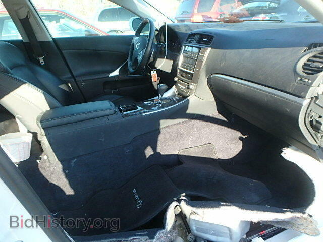 2013 LEXUS IS250 - VIN: JTHCF5C21D5063704 - Photo 5