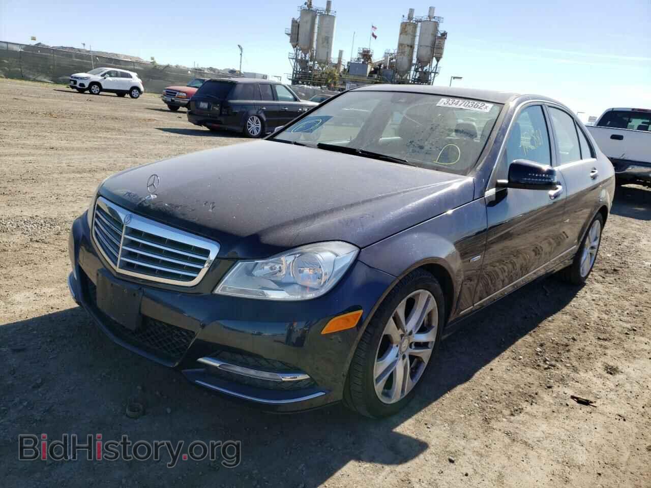 2012 MERCEDES-BENZ C-CLASS - VIN: WDDGF4HB9CA603382 - Фото 2