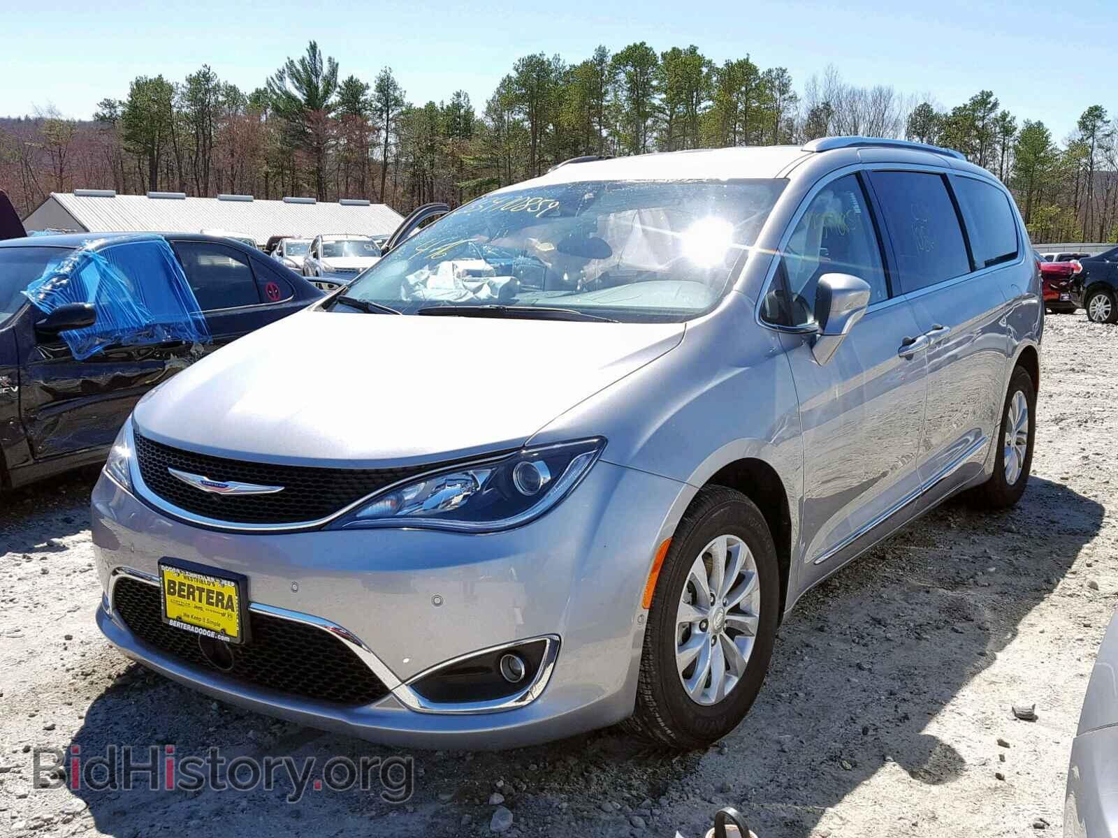 2018 CHRYSLER PACIFICA T - VIN: 2C4RC1BG6JR233449 - Photo 2