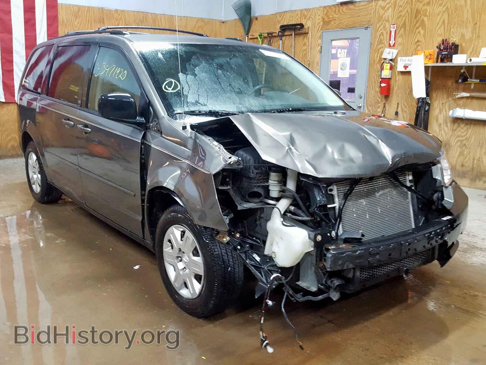 Photo 2D4RN4DE8AR355367 - DODGE CARAVAN 2010