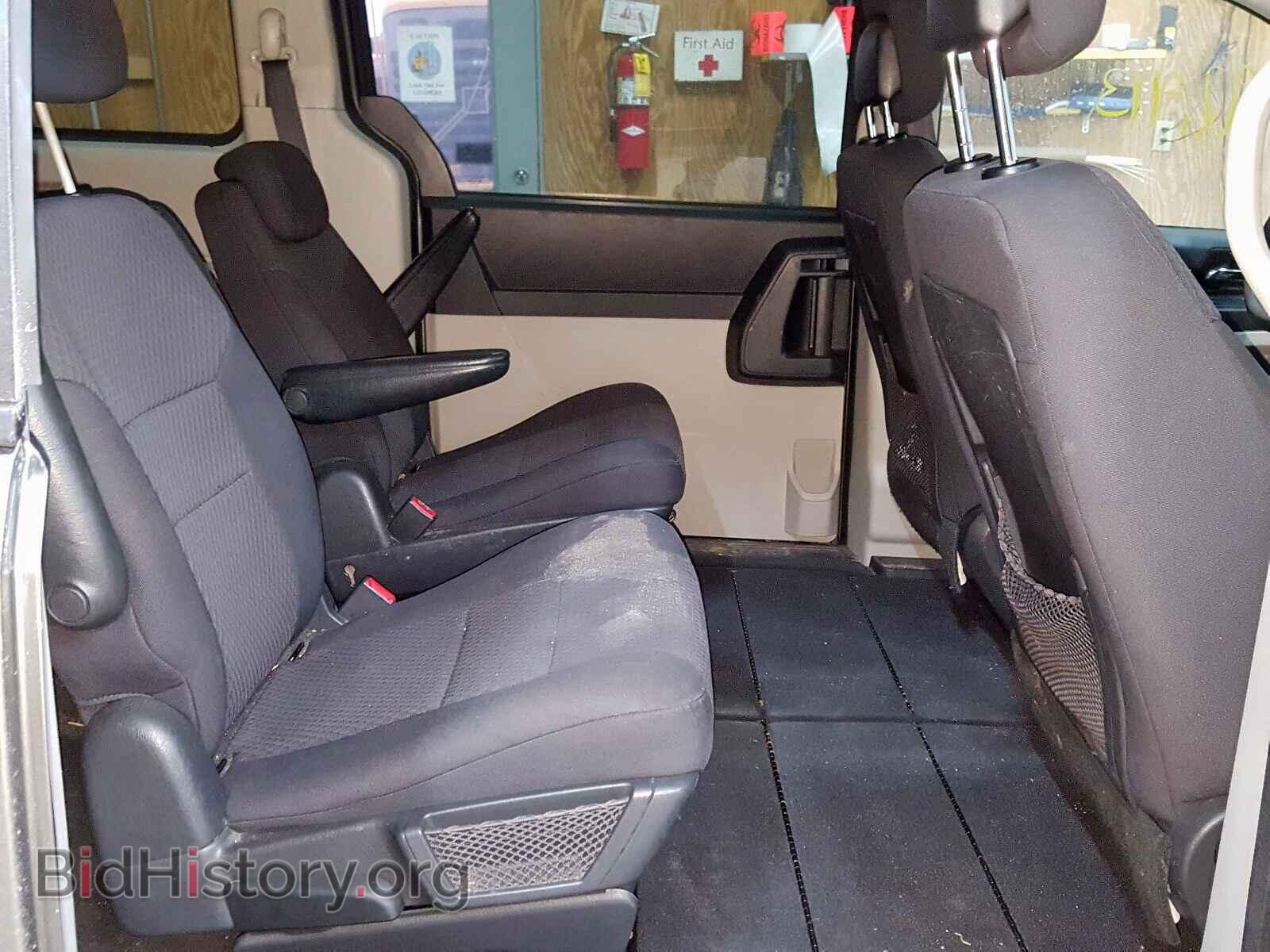 2010 DODGE CARAVAN - VIN: 2D4RN4DE8AR355367 - Photo 6