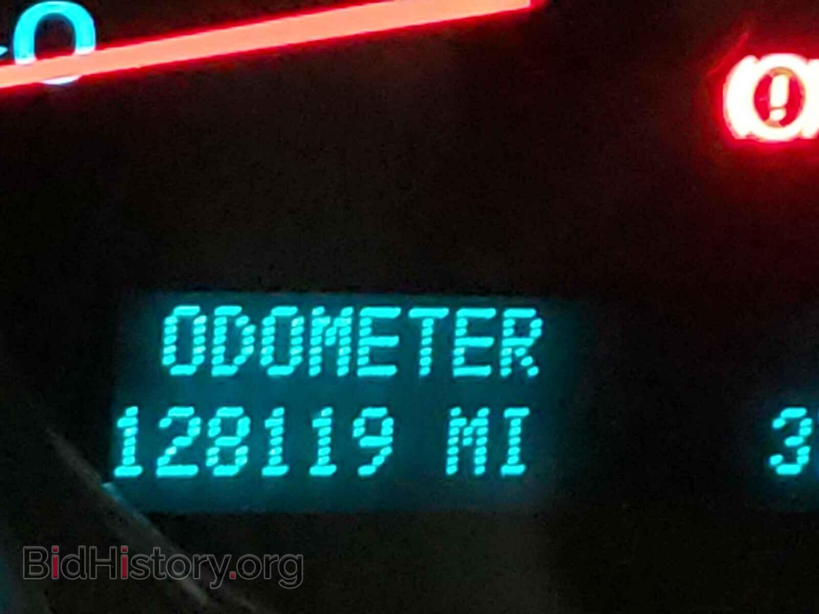 2013 GMC YUKON - VIN: 1GKS2EEF9DR188357 - Фото 8