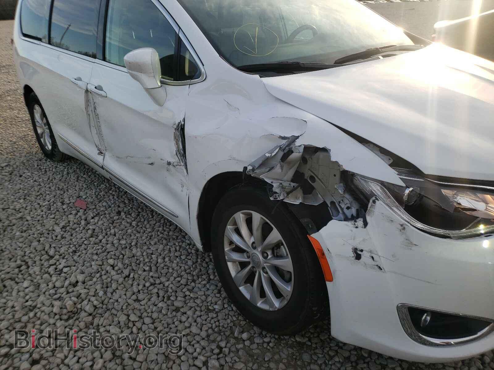 2019 CHRYSLER PACIFICA - VIN: 2C4RC1BG8KR675666 - Фото 9