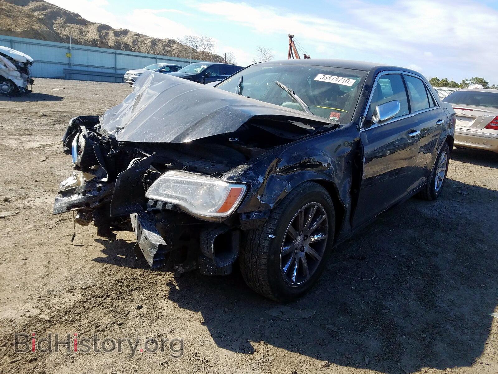 2013 CHRYSLER 300 - VIN: 2C3CCAETXDH510097 - Фото 2