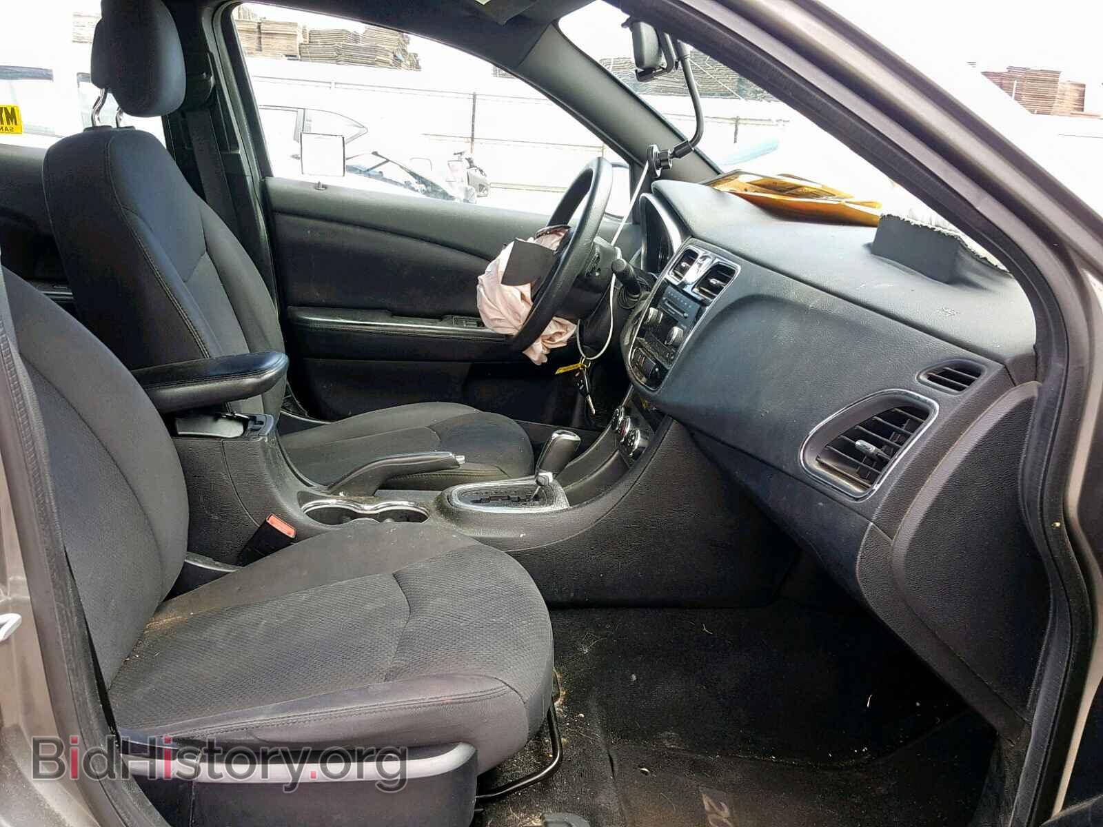 2013 CHRYSLER 200 - VIN: 1C3CCBAB5DN698523 - Фото 5