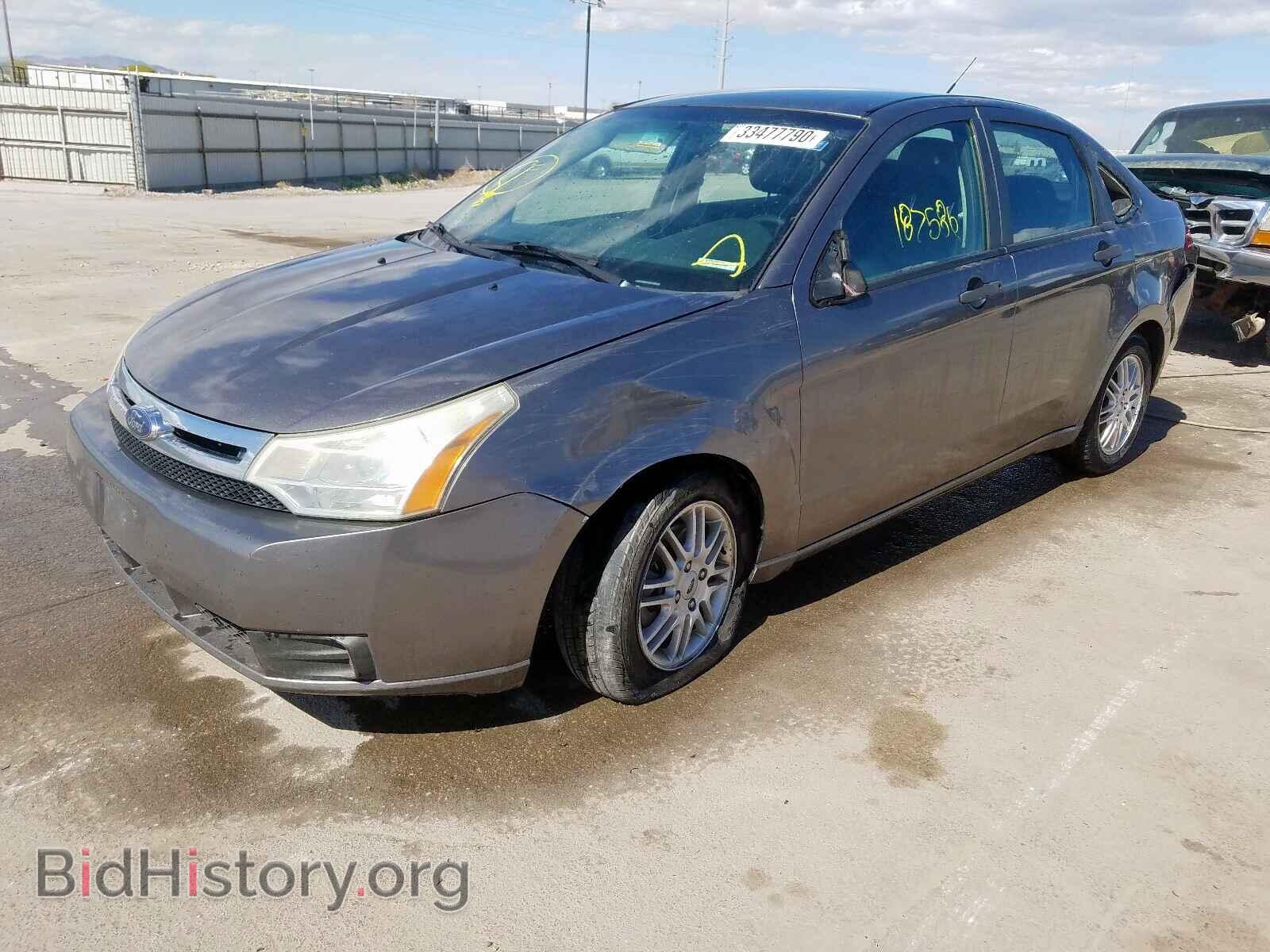 2009 FORD FOCUS - VIN: 1FAHP35N09W110860 - Фото 2