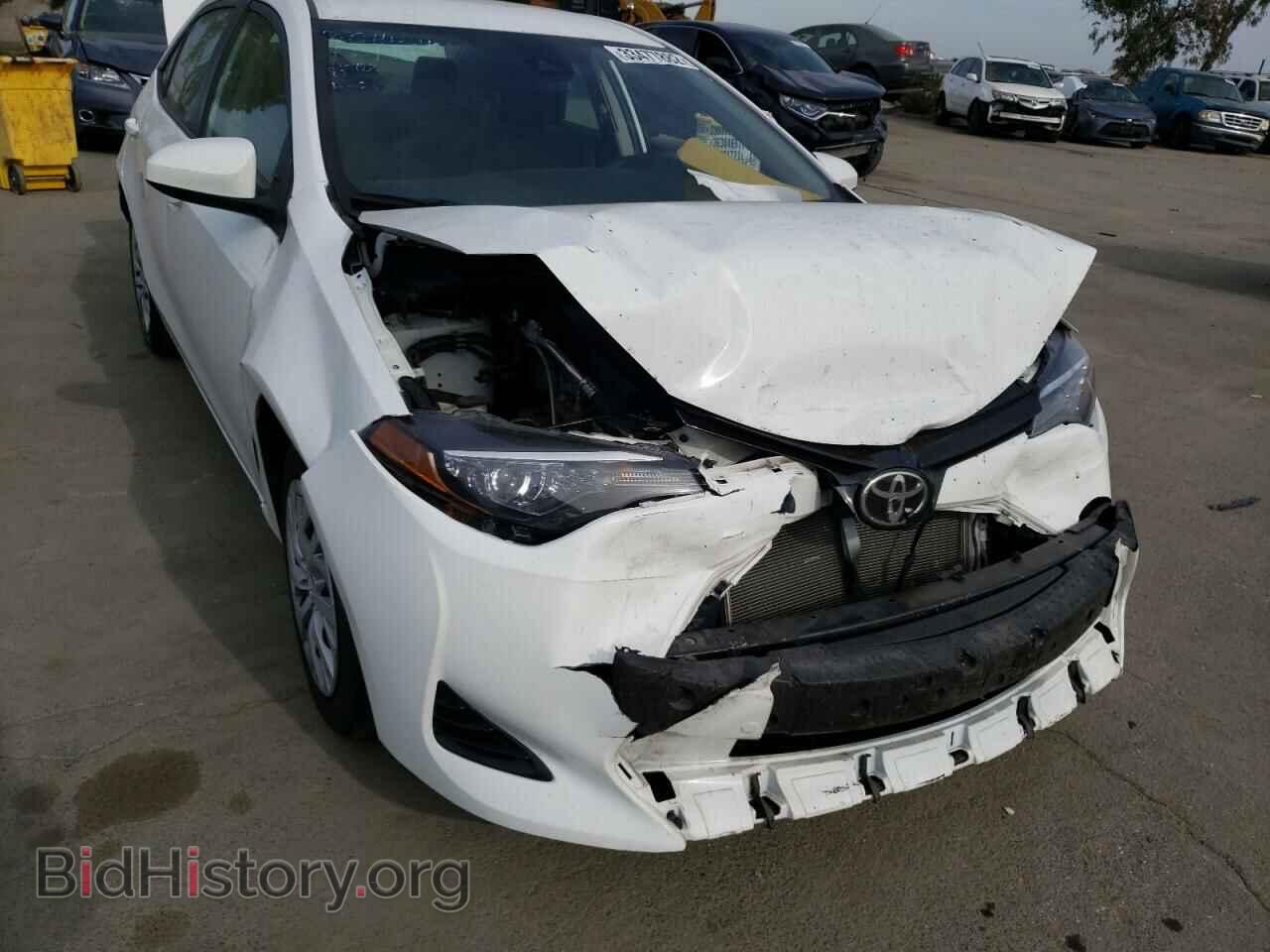 2017 TOYOTA COROLLA - VIN: 2T1BURHEXHC907843 - Фото 9